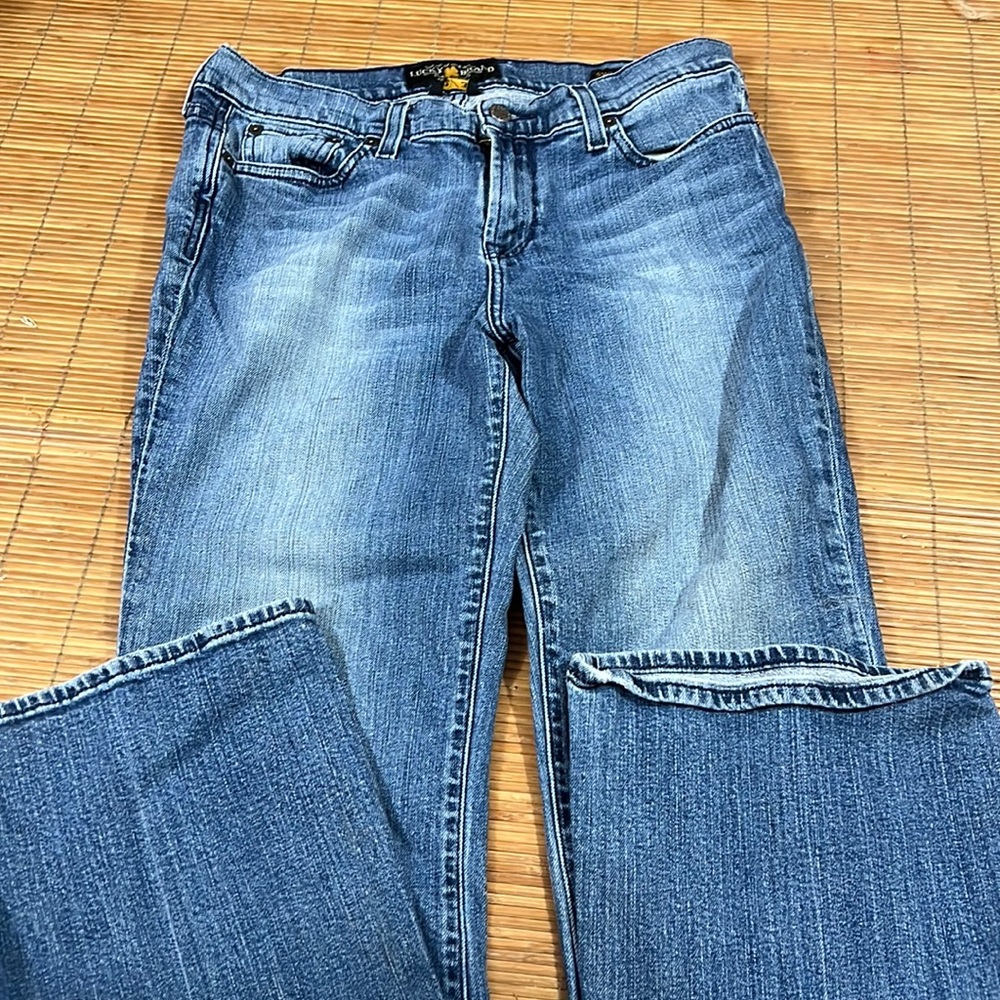 Lucky Brand sweet’n low size 12/31 jeans